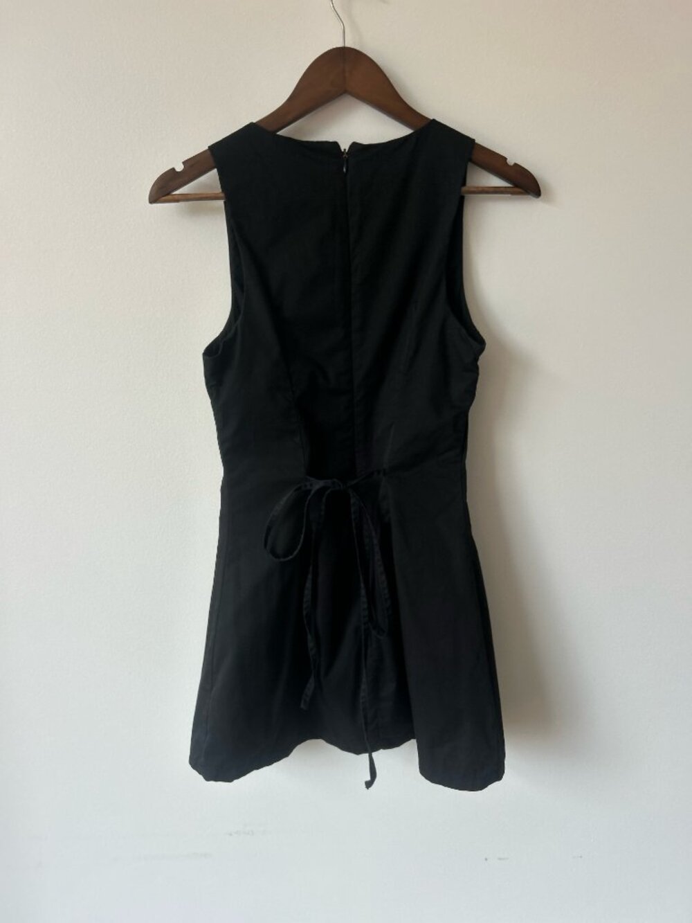 Yumiko Romper Black - Size: US 4 - Picture 9 of 11